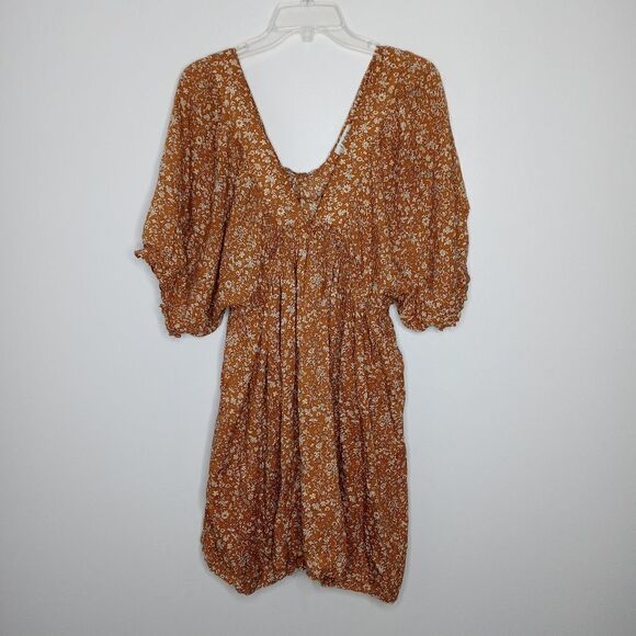 Lilyful floral dress size large - Picture 2 of 8